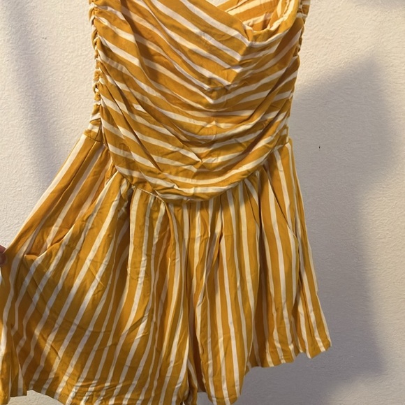 NWT Fashion nova tube top romper - Picture 9 of 12